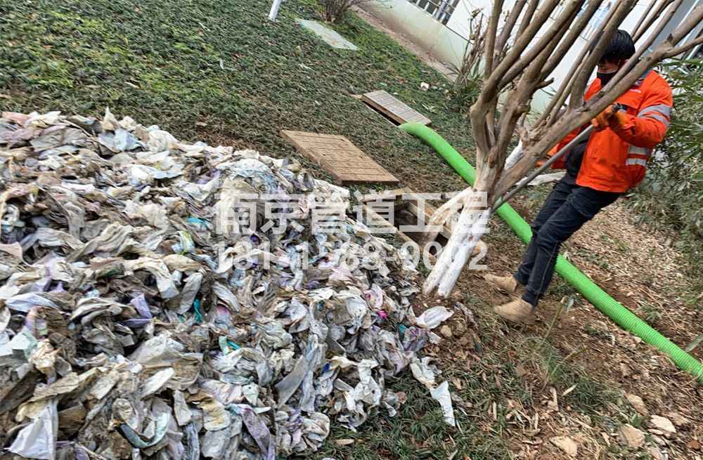 315建邺化粪池垃圾清理
